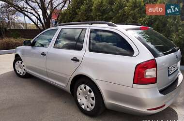 Універсал Skoda Octavia 2010 в Кропивницькому