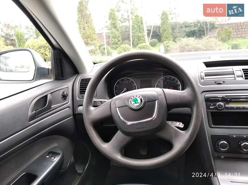 Універсал Skoda Octavia 2010 в Кропивницькому