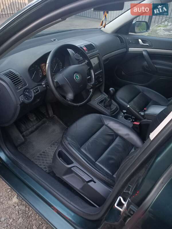 Универсал Skoda Octavia 2005 в Львове