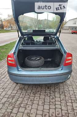 Лифтбек Skoda Octavia 2008 в Житомире