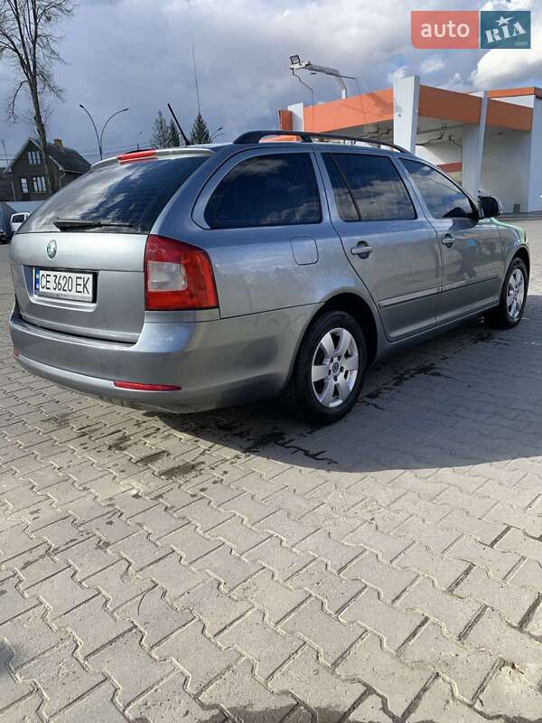 Универсал Skoda Octavia 2012 в Черновцах