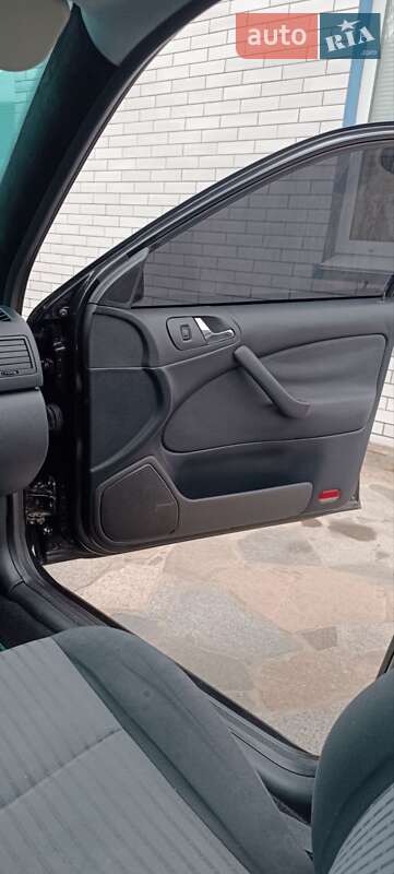 Лифтбек Skoda Octavia 2003 в Жашкове