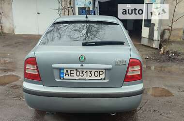 Лифтбек Skoda Octavia 2003 в 