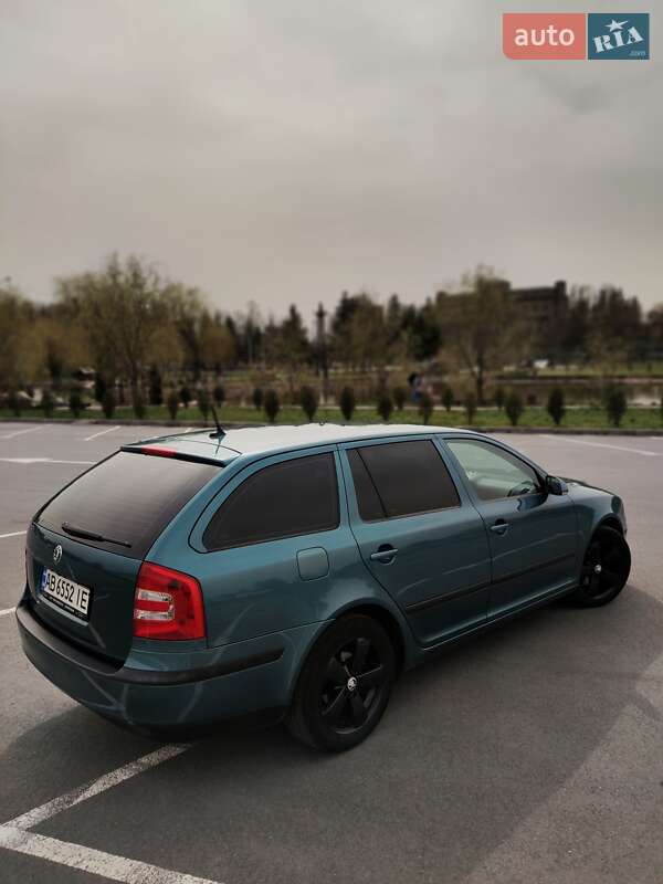 Універсал Skoda Octavia 2007 в Хмільнику