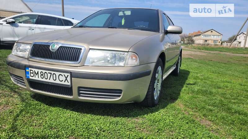 Лифтбек Skoda Octavia 2004 в Сумах