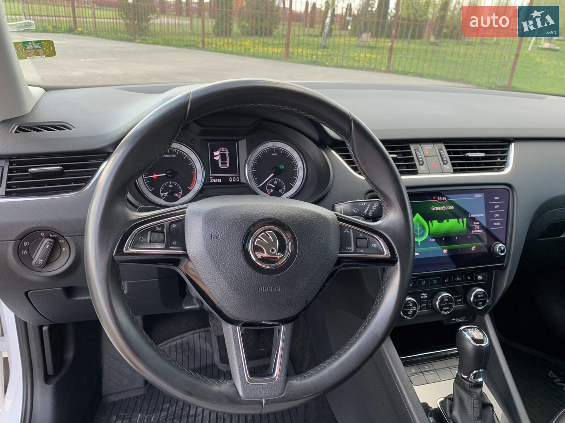 2019 Skoda Octavia - мініатюра 6