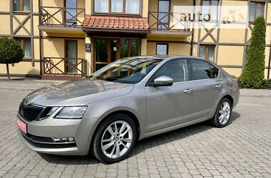 Лифтбек Skoda Octavia 2019 в Луцке