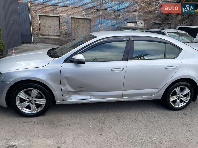 Ліфтбек Skoda Octavia 2013 в Києві фото 10 Ліфтбек Skoda Octavia 2013 в Києві