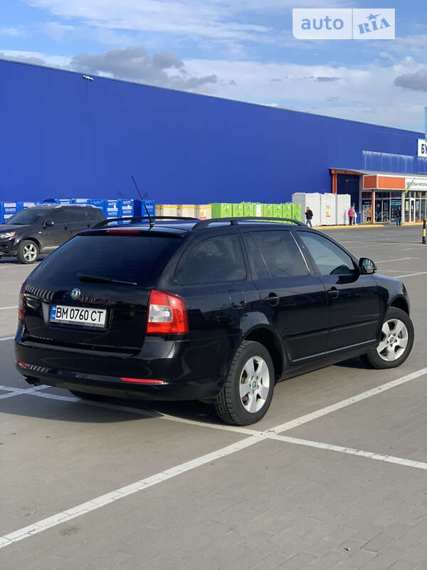 Універсал Skoda Octavia 2009 в Сумах