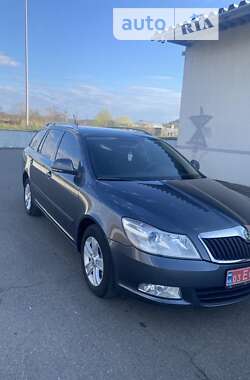 Универсал Skoda Octavia 2012 в Мукачево