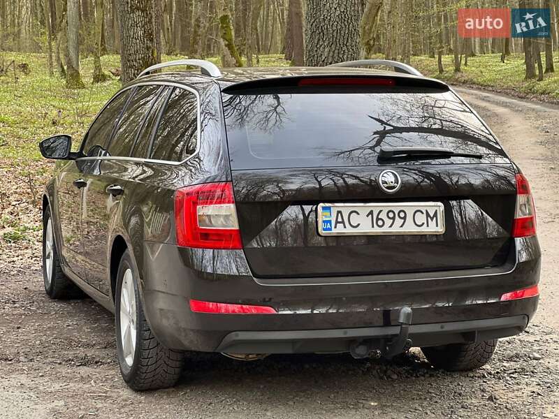 Універсал Skoda Octavia 2014 в Луцьку