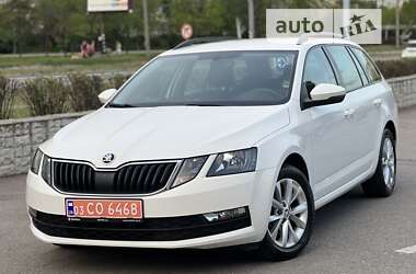 Універсал Skoda Octavia 2018 в Запоріжжі