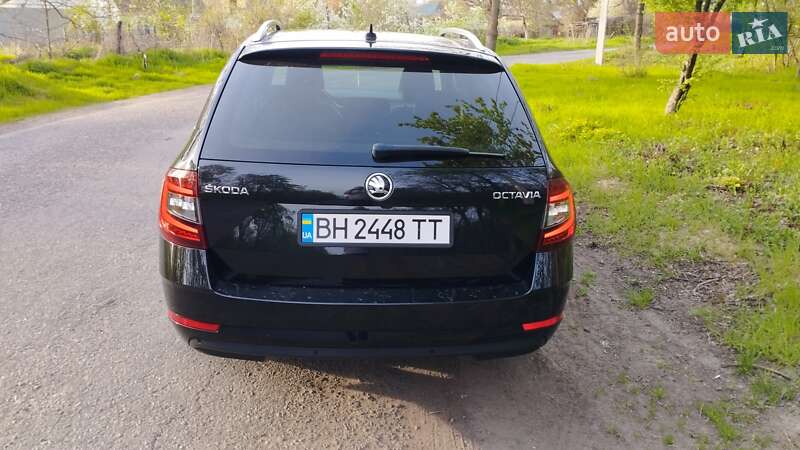 Универсал Skoda Octavia 2018 в Одессе