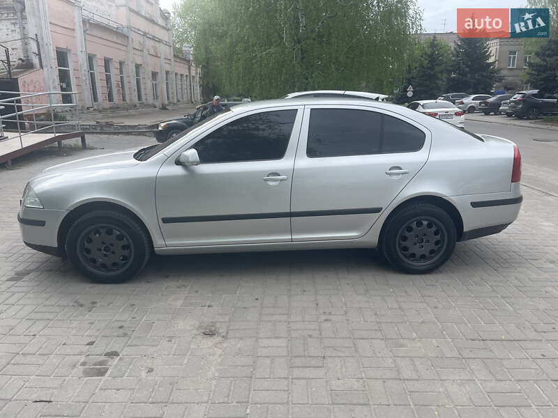 Лифтбек Skoda Octavia 2007 в Новомосковске