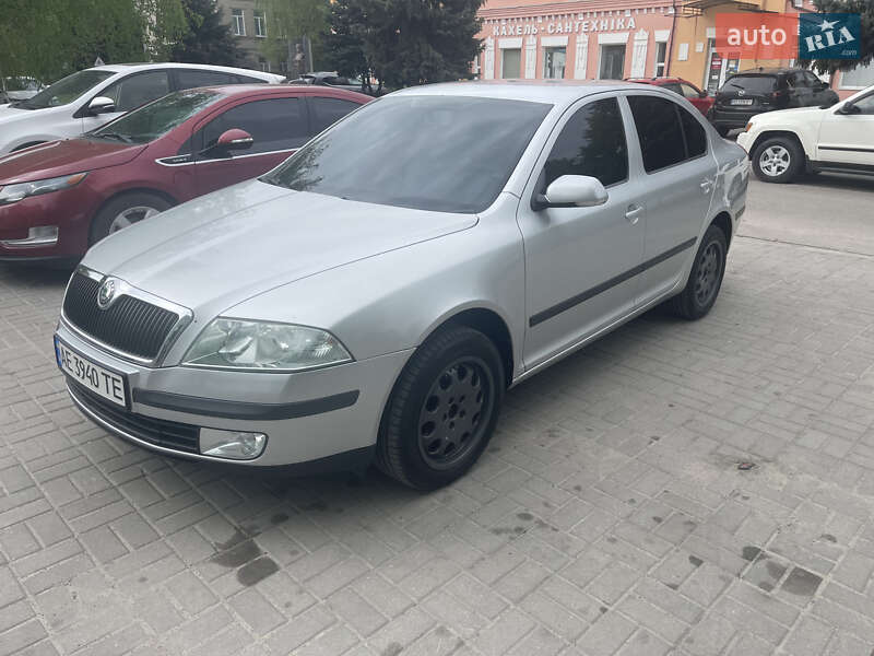Ліфтбек Skoda Octavia 2007 в Новомосковську