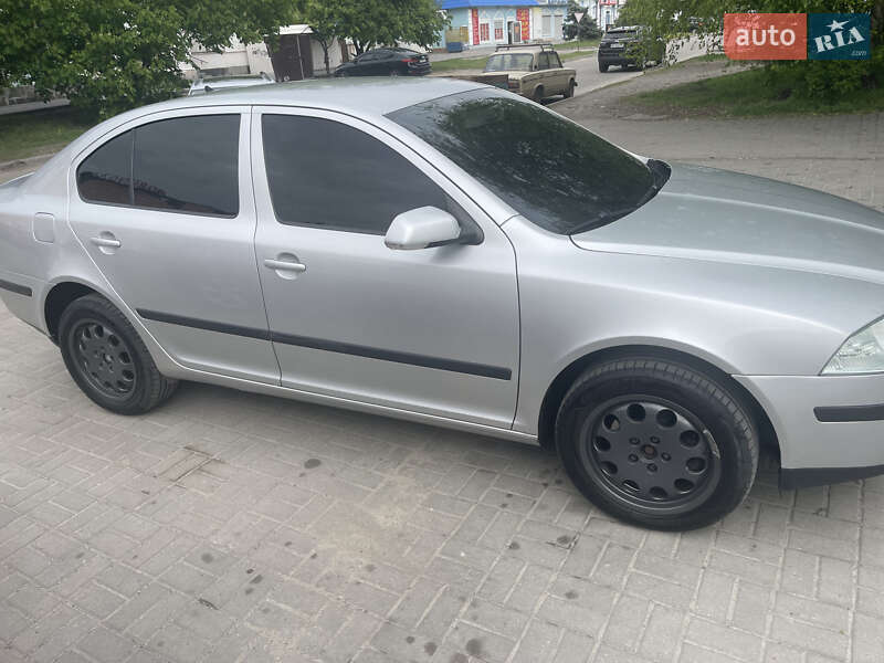 Ліфтбек Skoda Octavia 2007 в Новомосковську