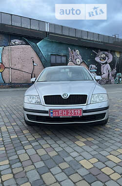 Лифтбек Skoda Octavia 2007 в Луцке