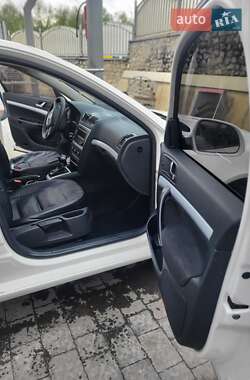 Універсал Skoda Octavia 2010 в Тернополі