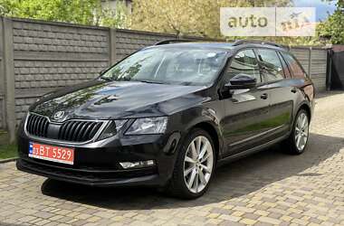 Универсал Skoda Octavia 2019 в Луцке