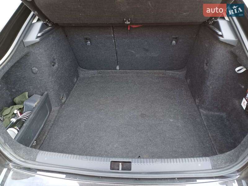 Лифтбек Skoda Octavia 2016 в Заречном