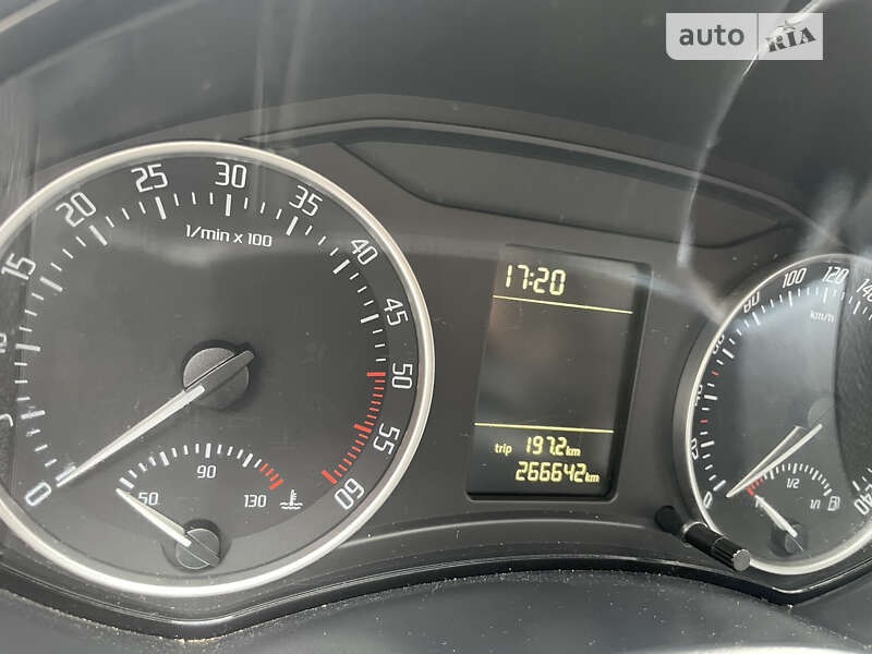 Лифтбек Skoda Octavia 2011 в Ахтырке фото 22 Лифтбек Skoda Octavia 2011 в Ахтырке