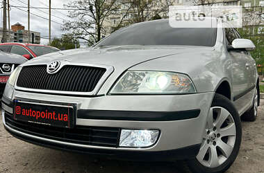 Лифтбек Skoda Octavia 2005 в Сумах