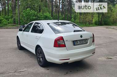 Лифтбек Skoda Octavia 2011 в Черкассах