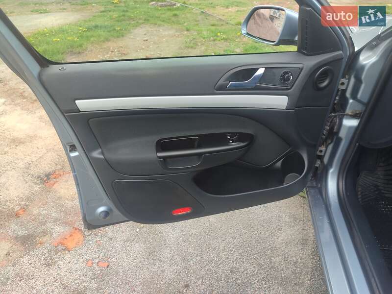 Универсал Skoda Octavia 2005 в Полтаве