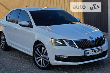 Лифтбек Skoda Octavia 2019 в Киеве