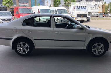 Универсал Skoda Octavia 2002 в 