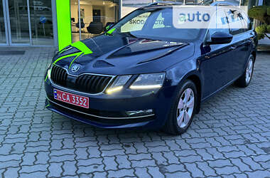 Универсал Skoda Octavia 2018 в Луцке