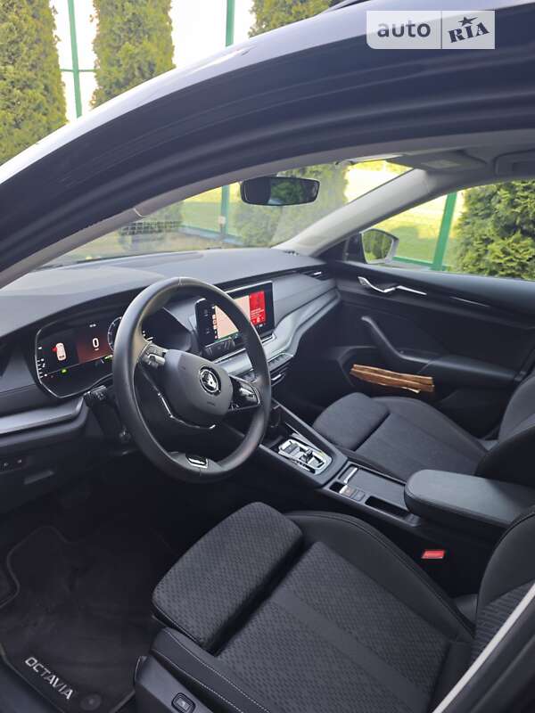 Універсал Skoda Octavia 2022 в Львові