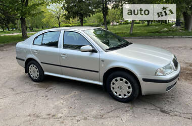 Універсал Skoda Octavia 2004 в Черкасах