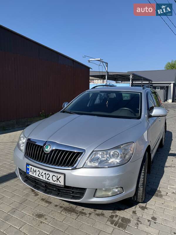 Універсал Skoda Octavia 2010 в Малині