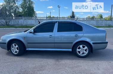 Ліфтбек Skoda Octavia 2003 в Прилуках