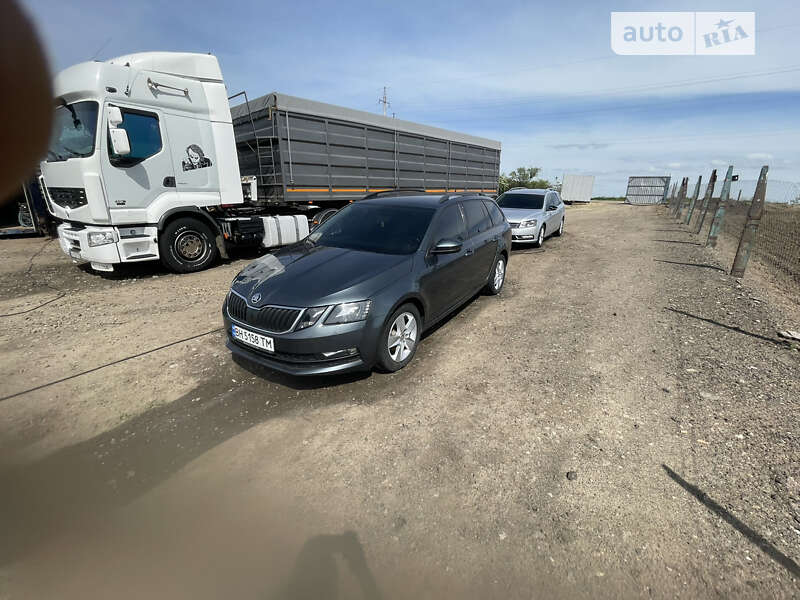 Універсал Skoda Octavia 2018 в Одесі