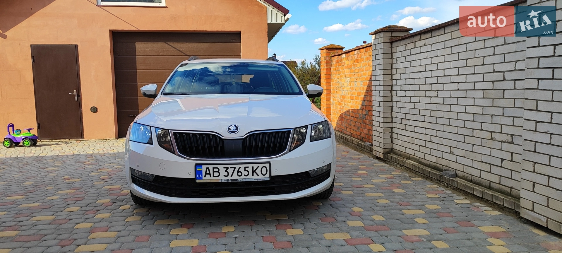 2019 Skoda Octavia - фото 1