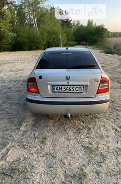 Лифтбек Skoda Octavia 2005 в Житомире