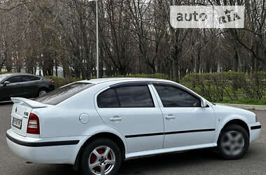 Ліфтбек Skoda Octavia 2004 в Одесі