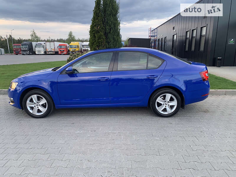 Лифтбек Skoda Octavia 2019 в Киеве