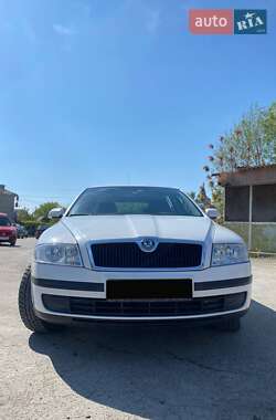 Универсал Skoda Octavia 2008 в Кельменцах