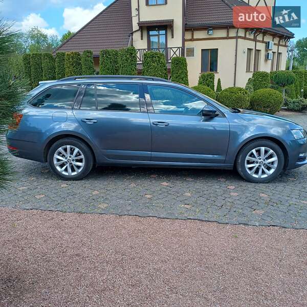 Универсал Skoda Octavia 2018 в Житомире