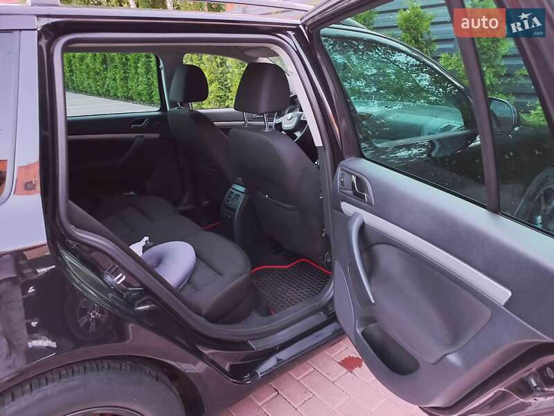 Универсал Skoda Octavia 2011 в Черкассах