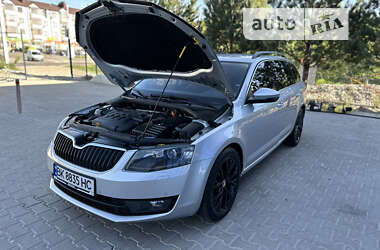 Универсал Skoda Octavia 2014 в Ровно