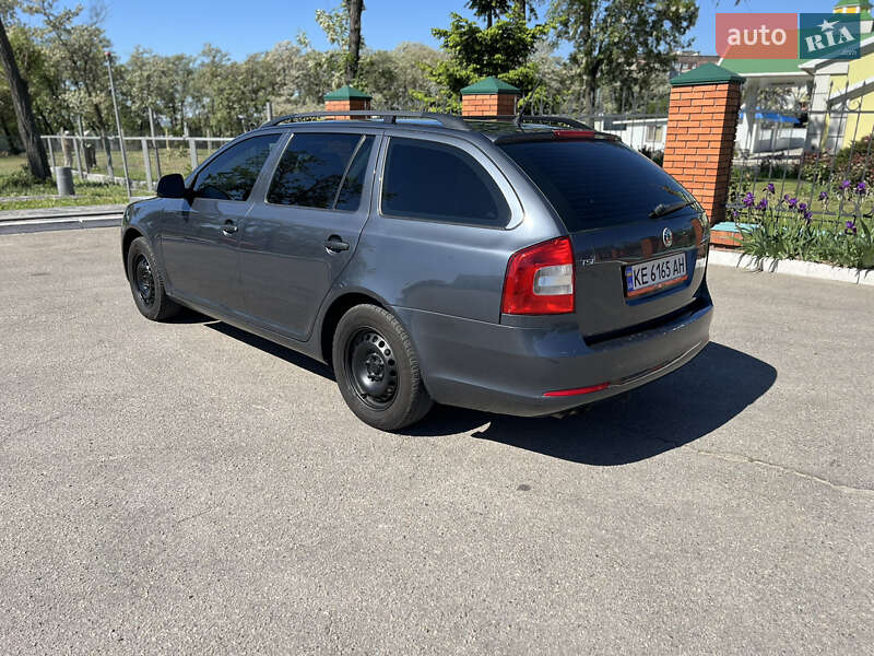 Универсал Skoda Octavia 2011 в Днепре