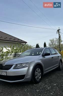Универсал Skoda Octavia 2015 в Черновцах