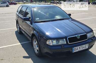 Универсал Skoda Octavia 1999 в Киеве