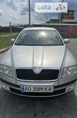 Лифтбек Skoda Octavia 2004 в Хусте