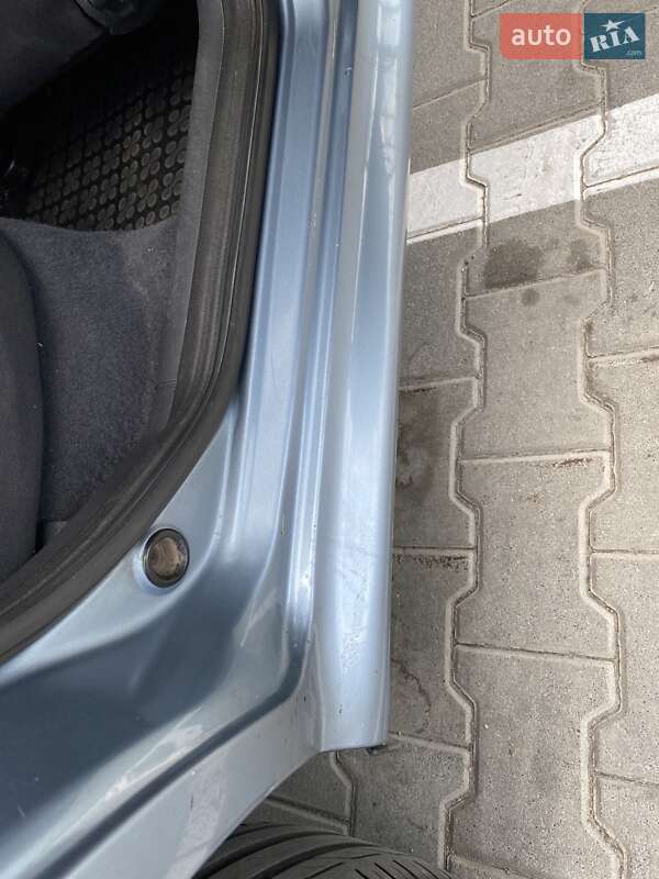 Лифтбек Skoda Octavia 2002 в Киеве