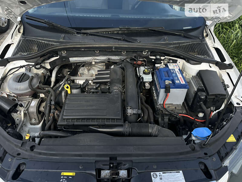 Лифтбек Skoda Octavia 2016 в Луцке